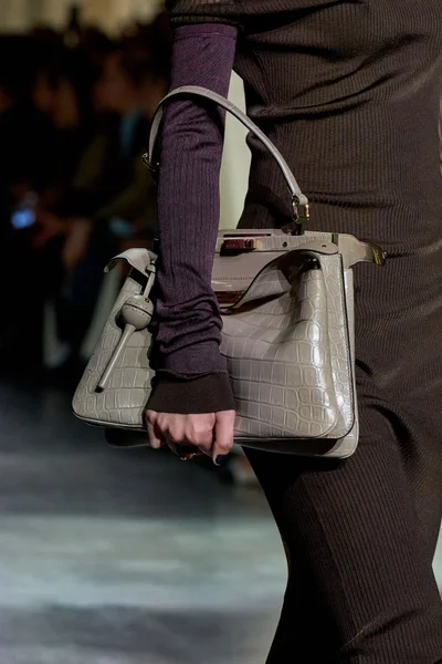 Look 83